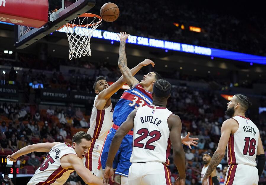 九游网页版登录入口-巴黎队史参加洲际赛事决赛经历