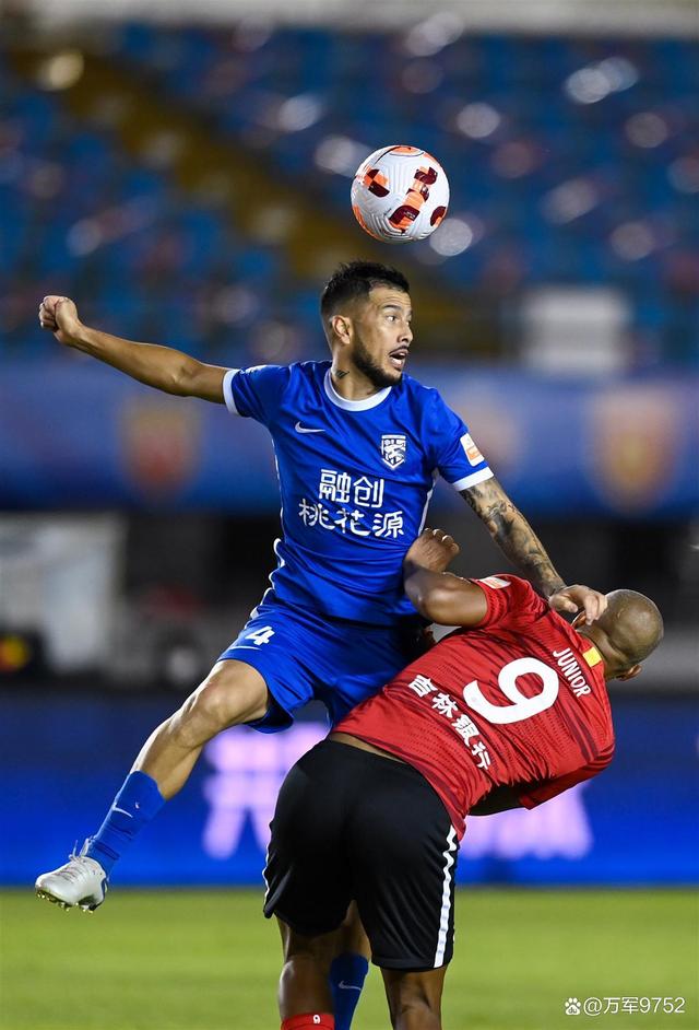 九游网页版登录入口-包含东契奇与30激战RNG分钟清晨多伦多猛龙备战法国杯，武汉三镇赛后内部沟通看傻球迷的词条